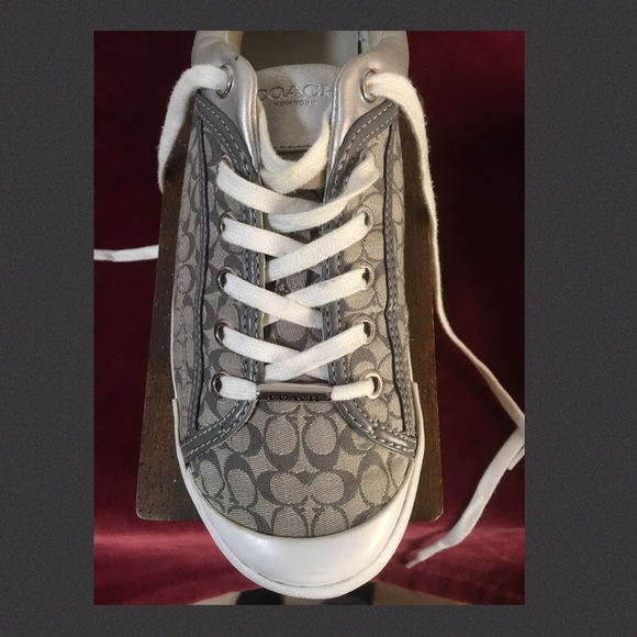 *Coach* Size US10B. Francesco women’s sneakers - Picture 6 of 11